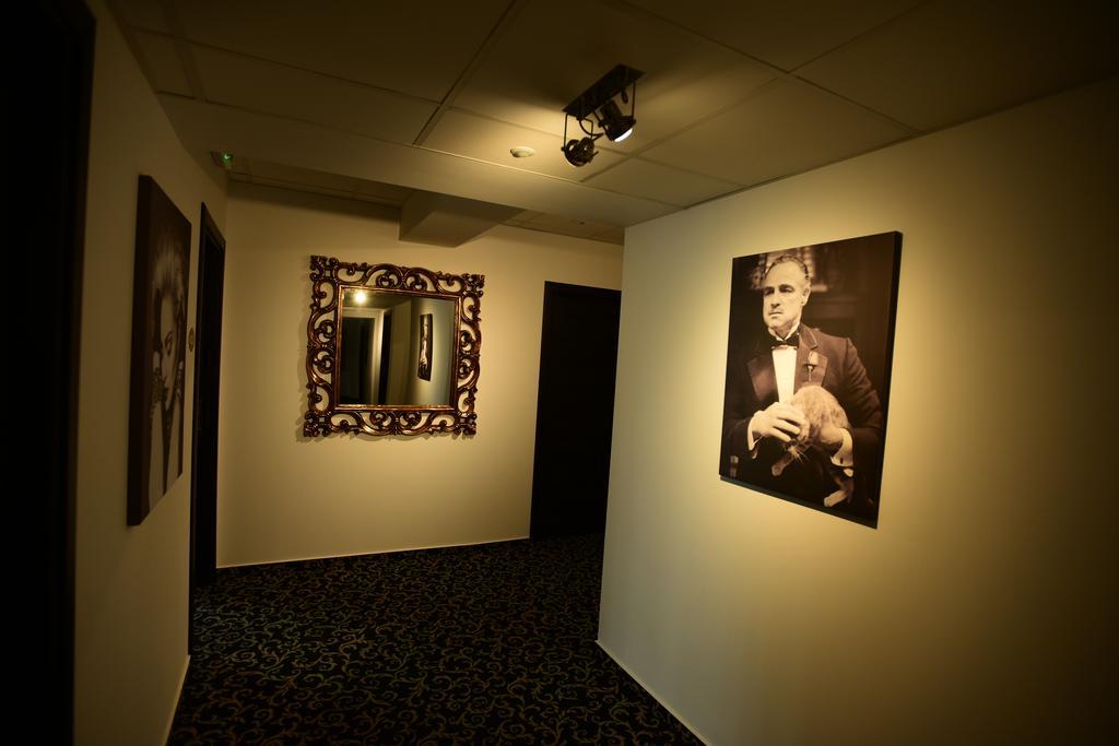 La Rocca Boutique Hotel Craiova Ngoại thất bức ảnh