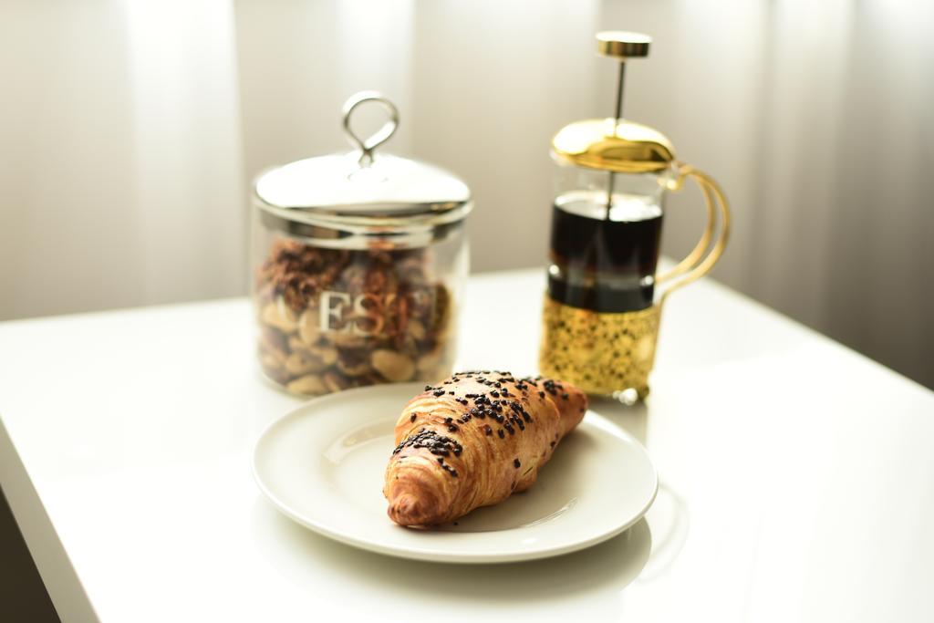 La Rocca Boutique Hotel Craiova Ngoại thất bức ảnh