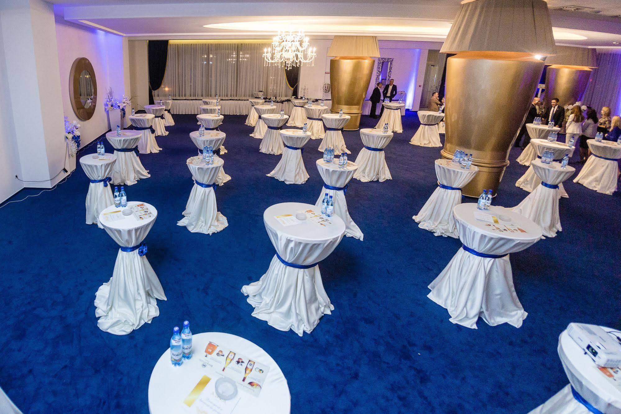 La Rocca Boutique Hotel Craiova Ngoại thất bức ảnh